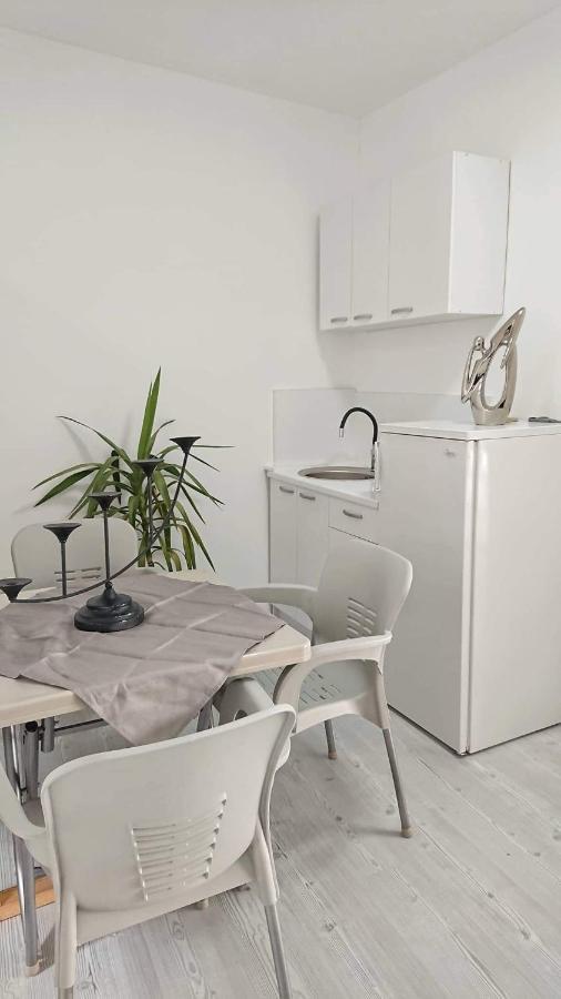 Mile Apartman Prilep Kültér fotó